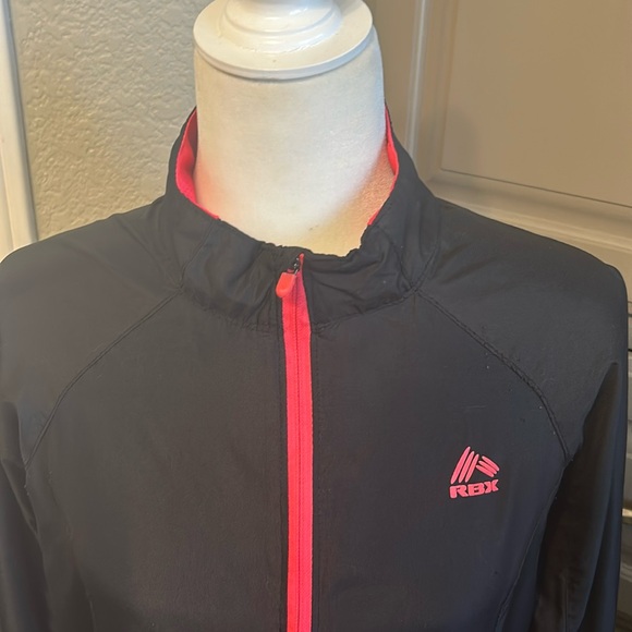 RBX waterproof jacket - Picture 2 of 10